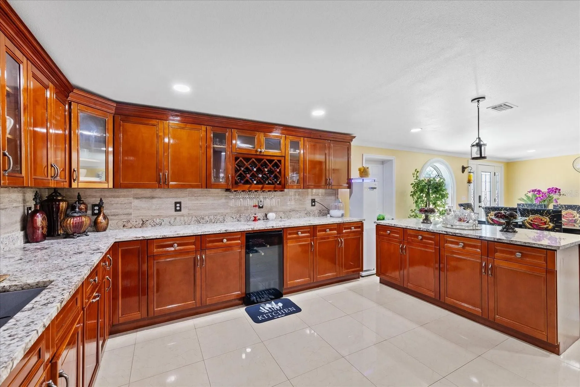 8318 Drycreek Drive Tampa FL 33615