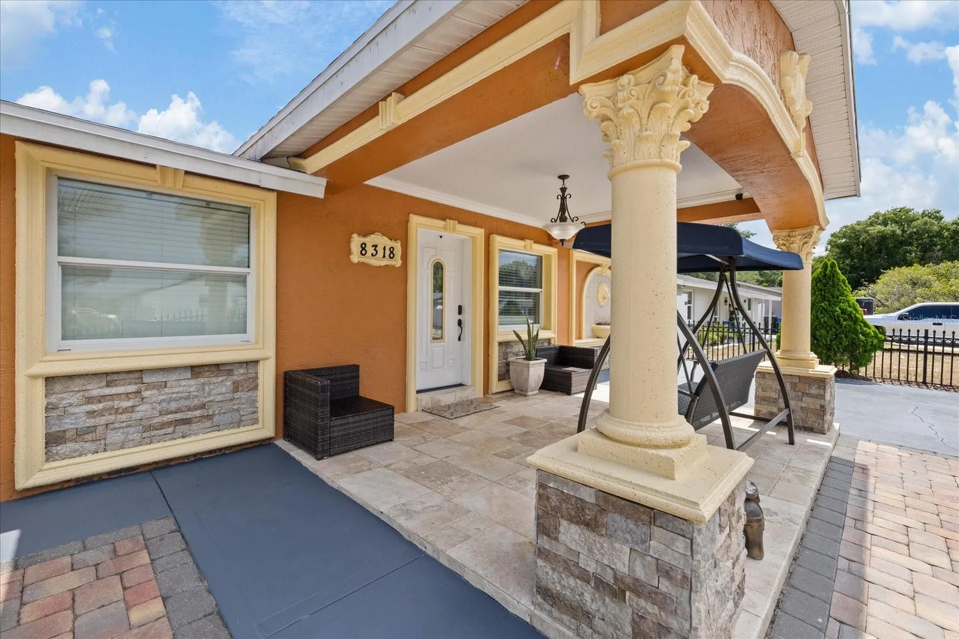 8318 Drycreek Drive Tampa FL 33615