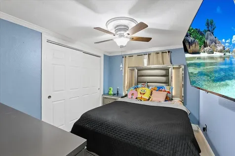 8318 Drycreek Drive Tampa FL 33615