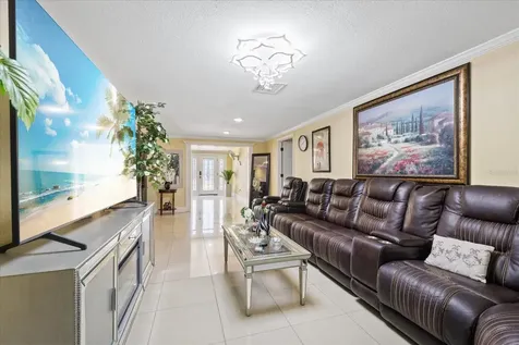 8318 Drycreek Drive Tampa FL 33615