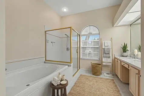 702 Brooker Ridge Court Brandon FL 33511