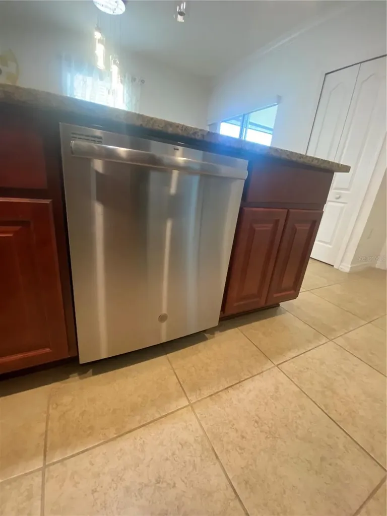 2285 Canyon Breeze Avenue Kissimmee FL 34746