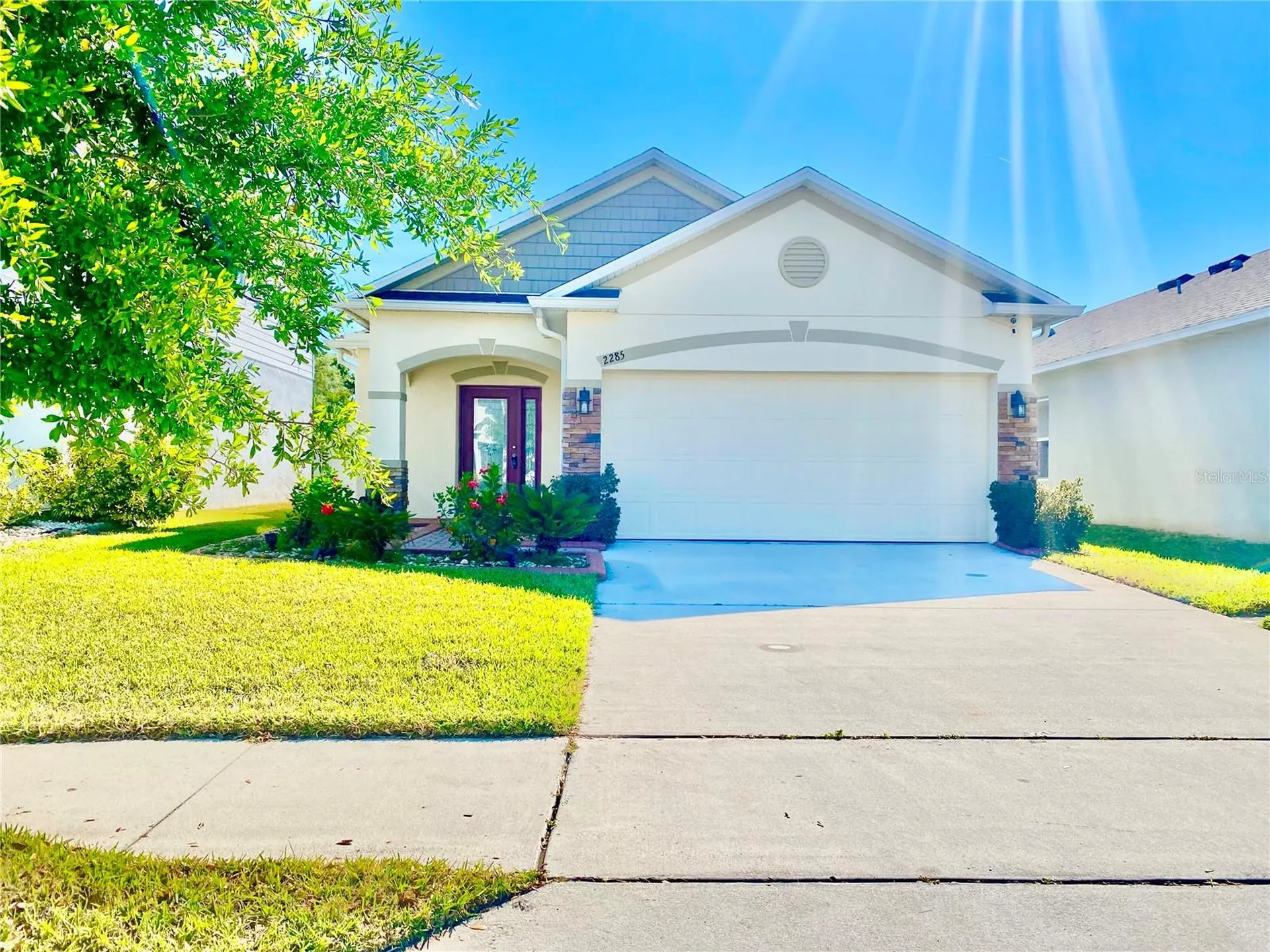 2285 Canyon Breeze Avenue Kissimmee FL 34746