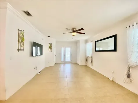 2285 Canyon Breeze Avenue Kissimmee FL 34746