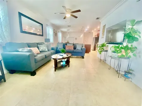 2285 Canyon Breeze Avenue Kissimmee FL 34746
