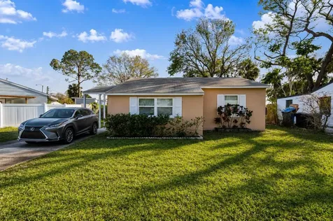 270 41st Avenue NE St Petersburg FL 33702