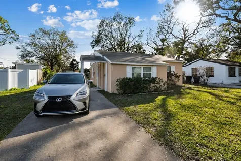 270 41st Avenue NE St Petersburg FL 33702