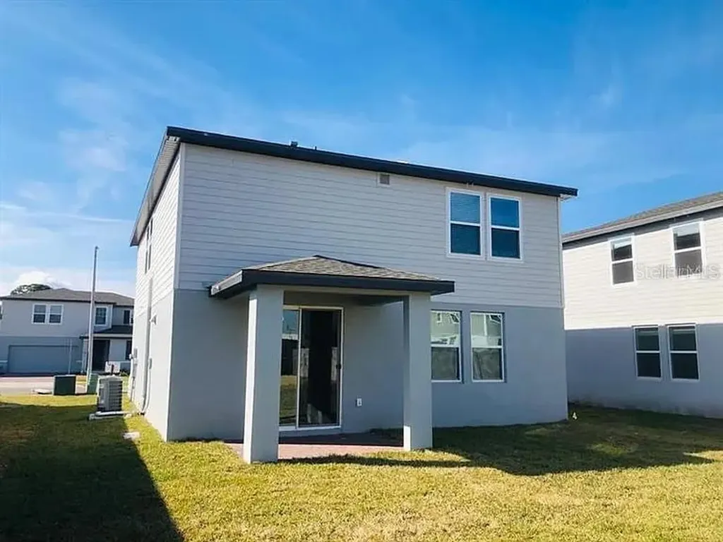 501 Sun Warbler Way St Cloud FL 34771