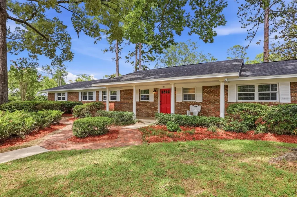 1911 NW 22nd Drive Gainesville FL 32605