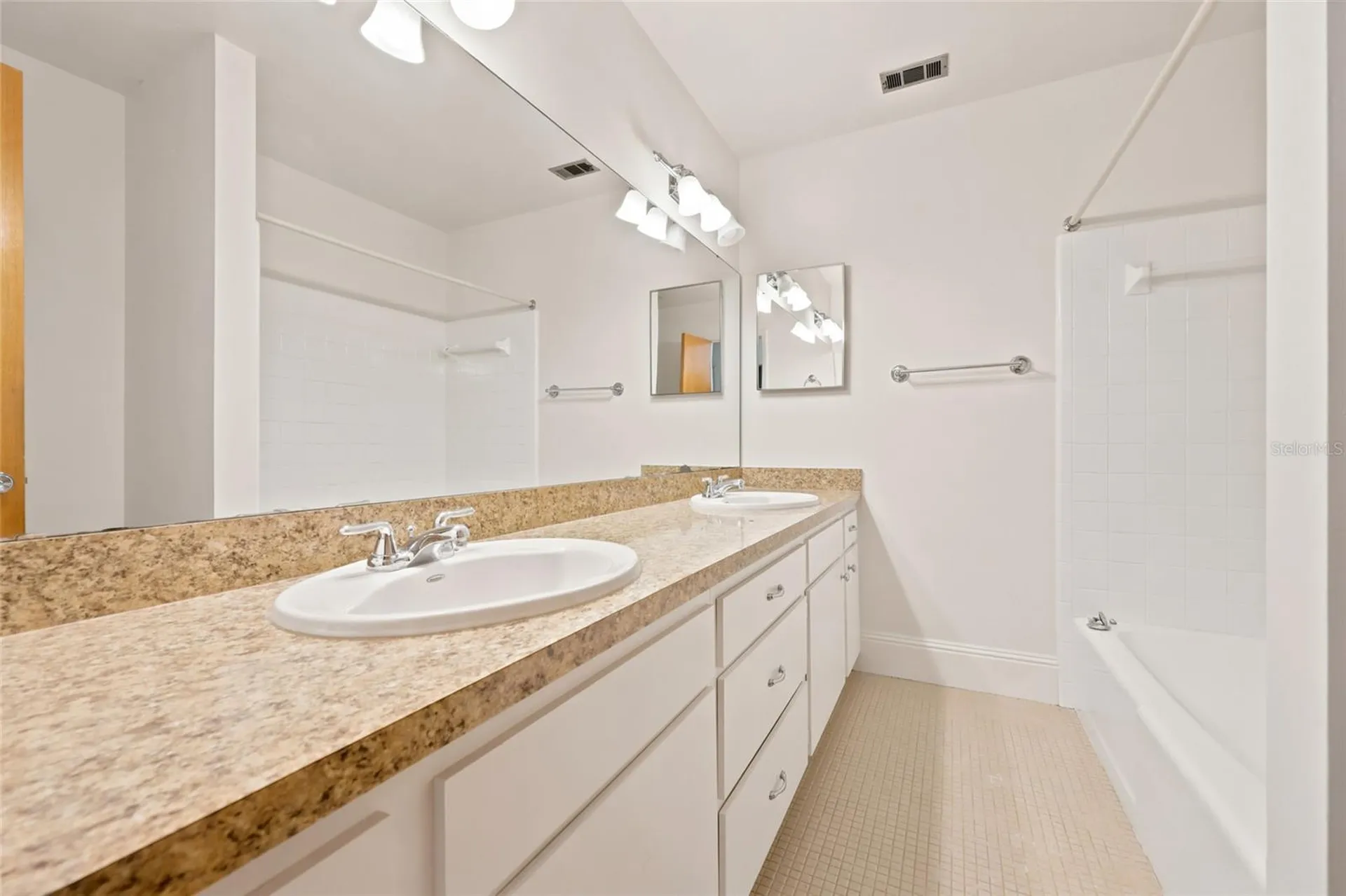 1911 NW 22nd Drive Gainesville FL 32605