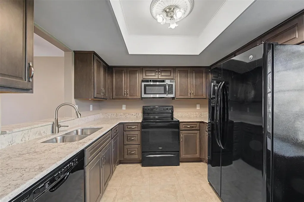 1905 Hanson Court Sun City Center FL 33573