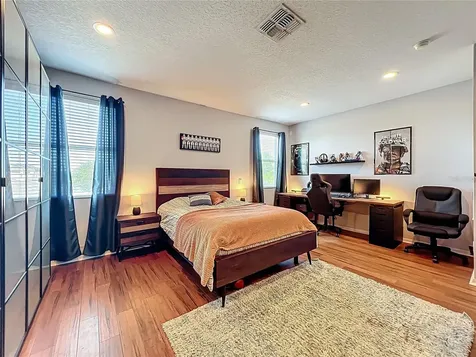 2916 Majestic Isle Drive Clermont FL 34711