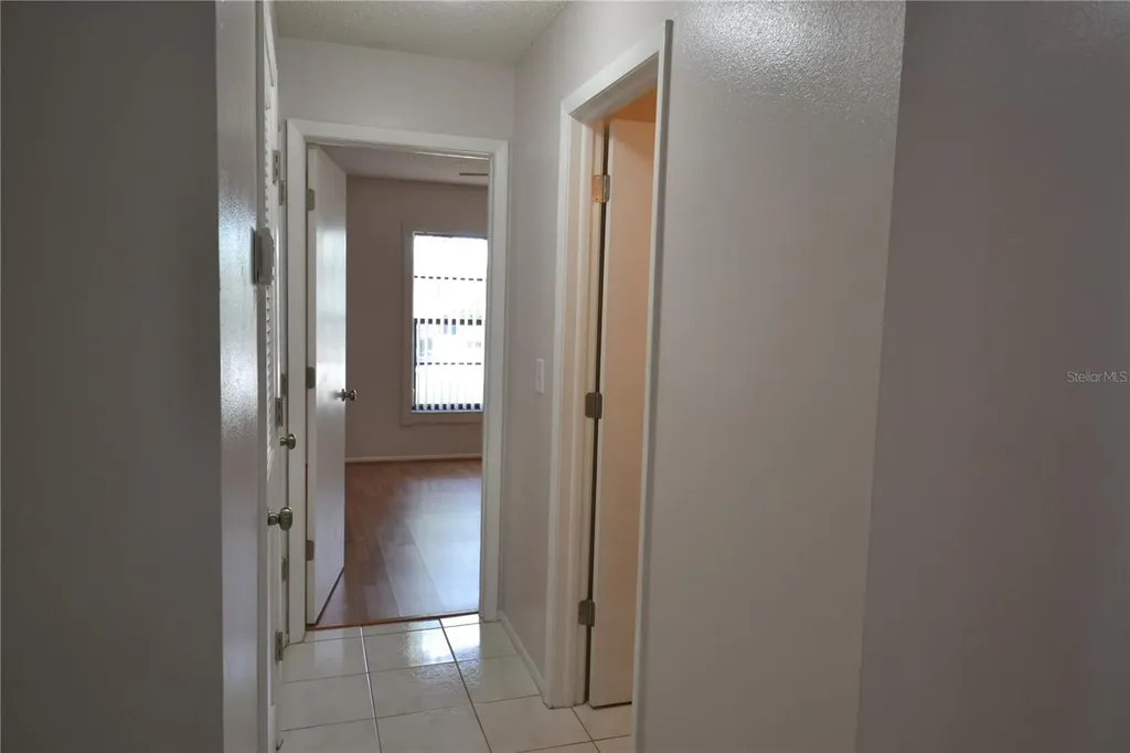 2001 Dover Court Oldsmar FL 34677