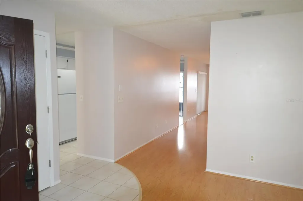 2001 Dover Court Oldsmar FL 34677