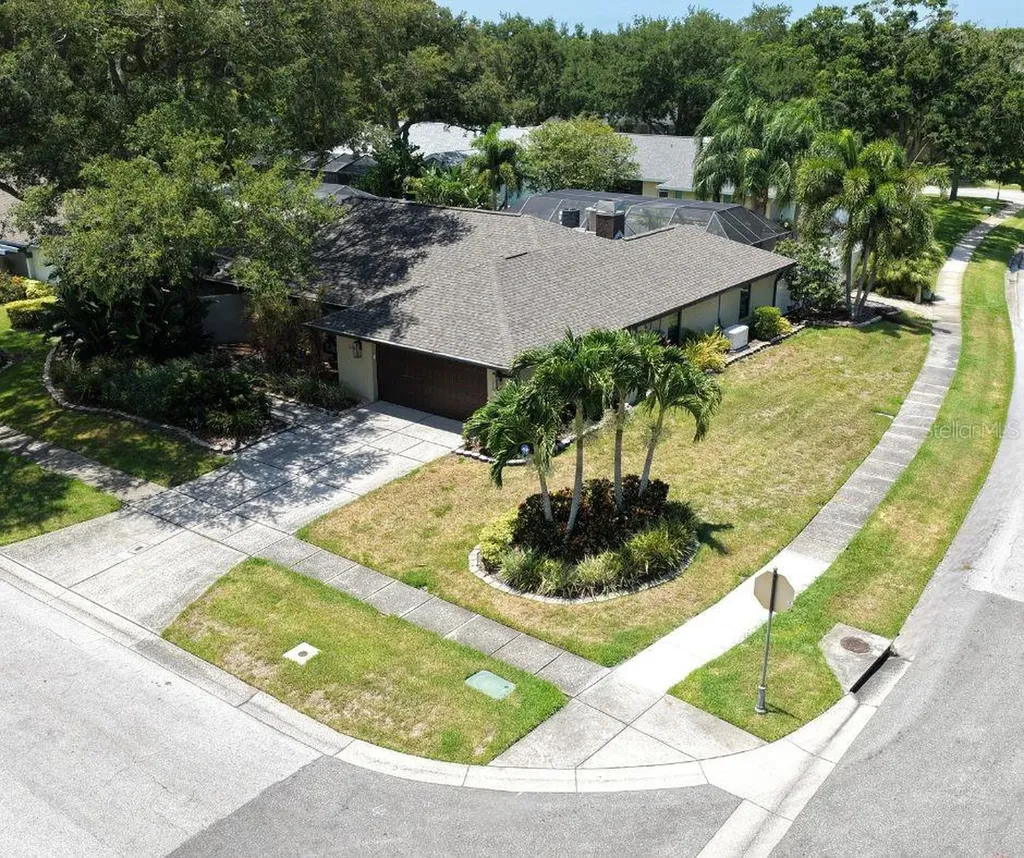 1546 El Tair Trail Clearwater FL 33765