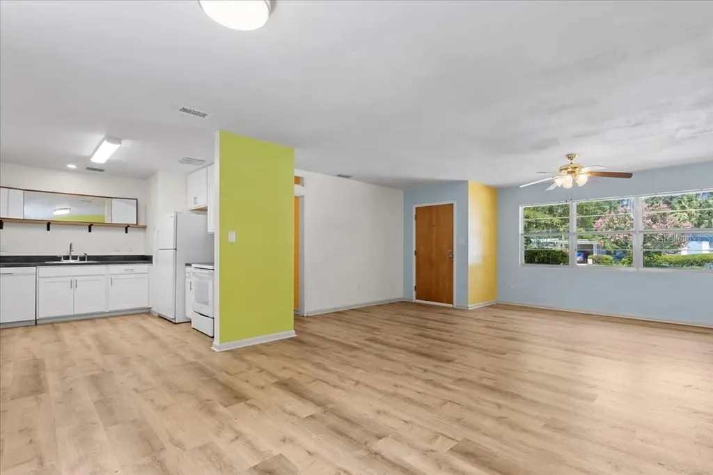 1302 NE 14th Terrace Gainesville FL 32601
