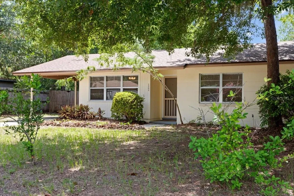 1302 NE 14th Terrace Gainesville FL 32601