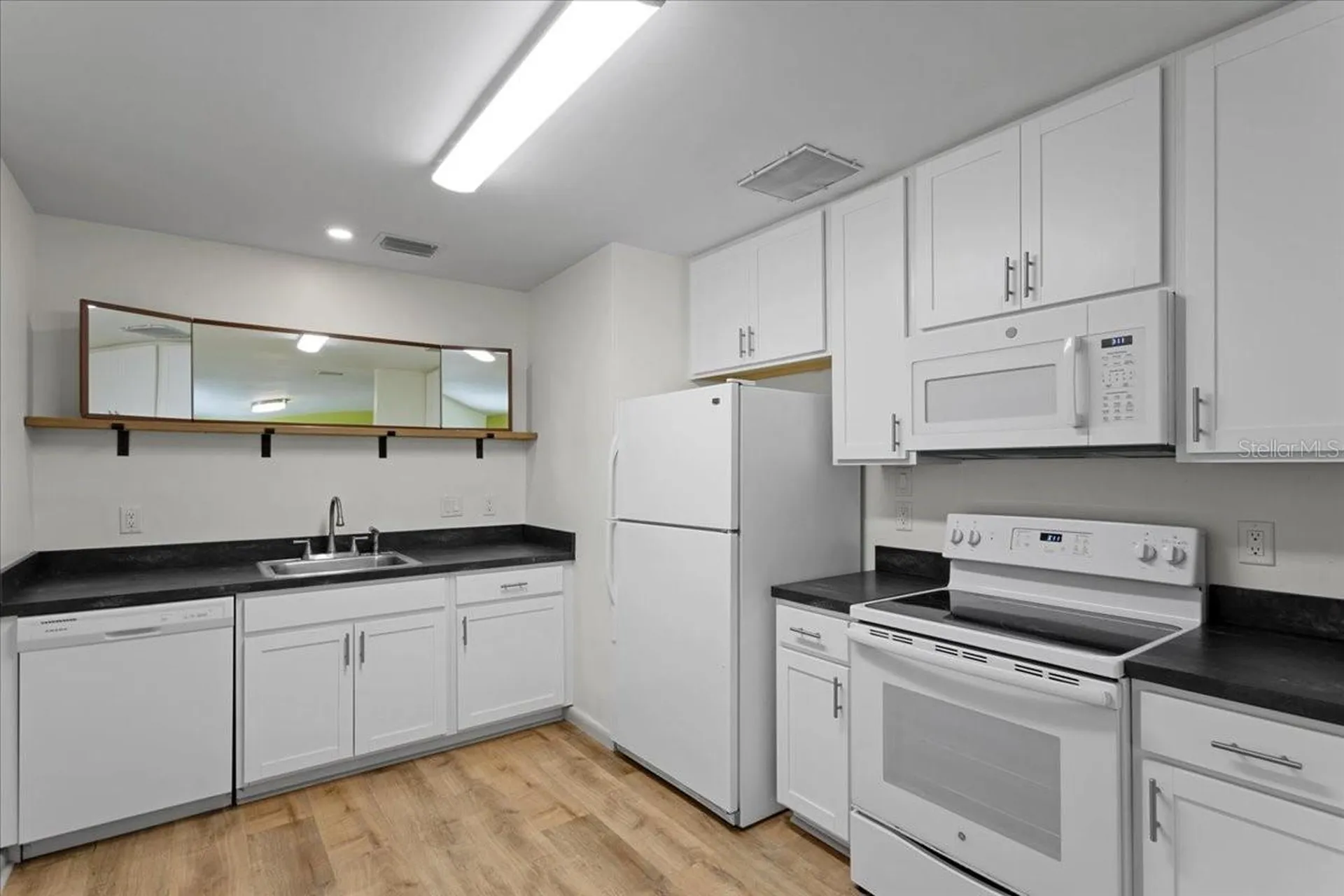 1302 NE 14th Terrace Gainesville FL 32601