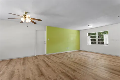 1302 NE 14th Terrace Gainesville FL 32601