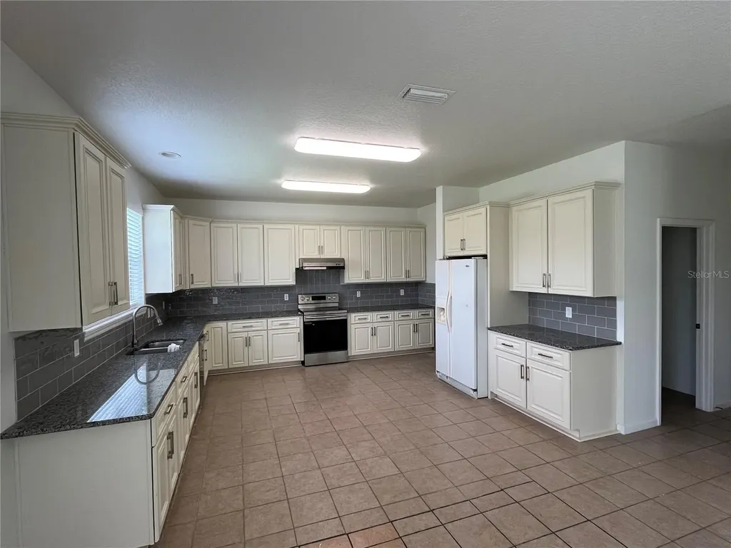 101 Hagge Drive Daytona Beach FL 32124