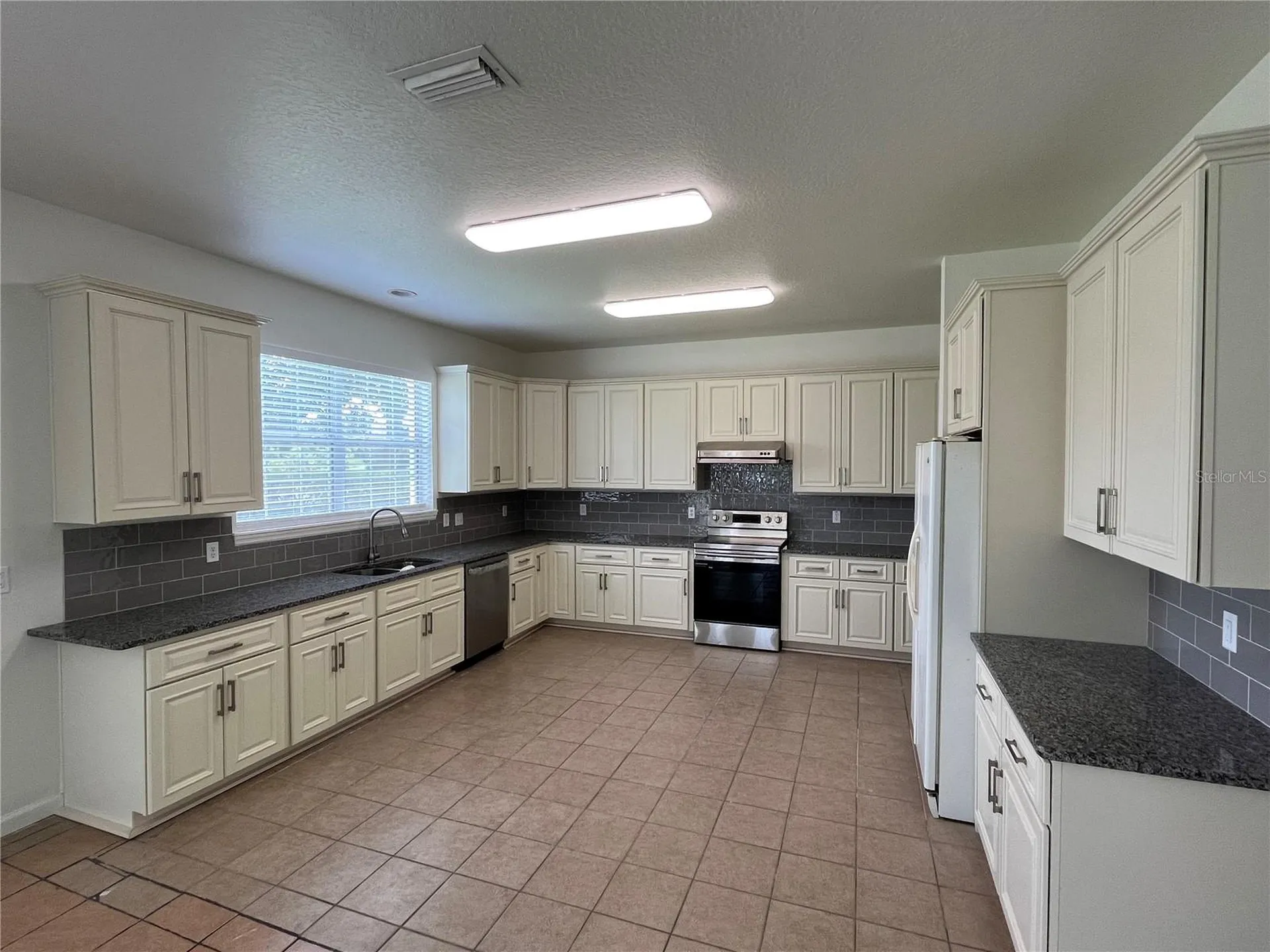 101 Hagge Drive Daytona Beach FL 32124