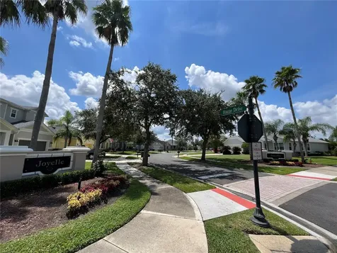 101 Hagge Drive Daytona Beach FL 32124