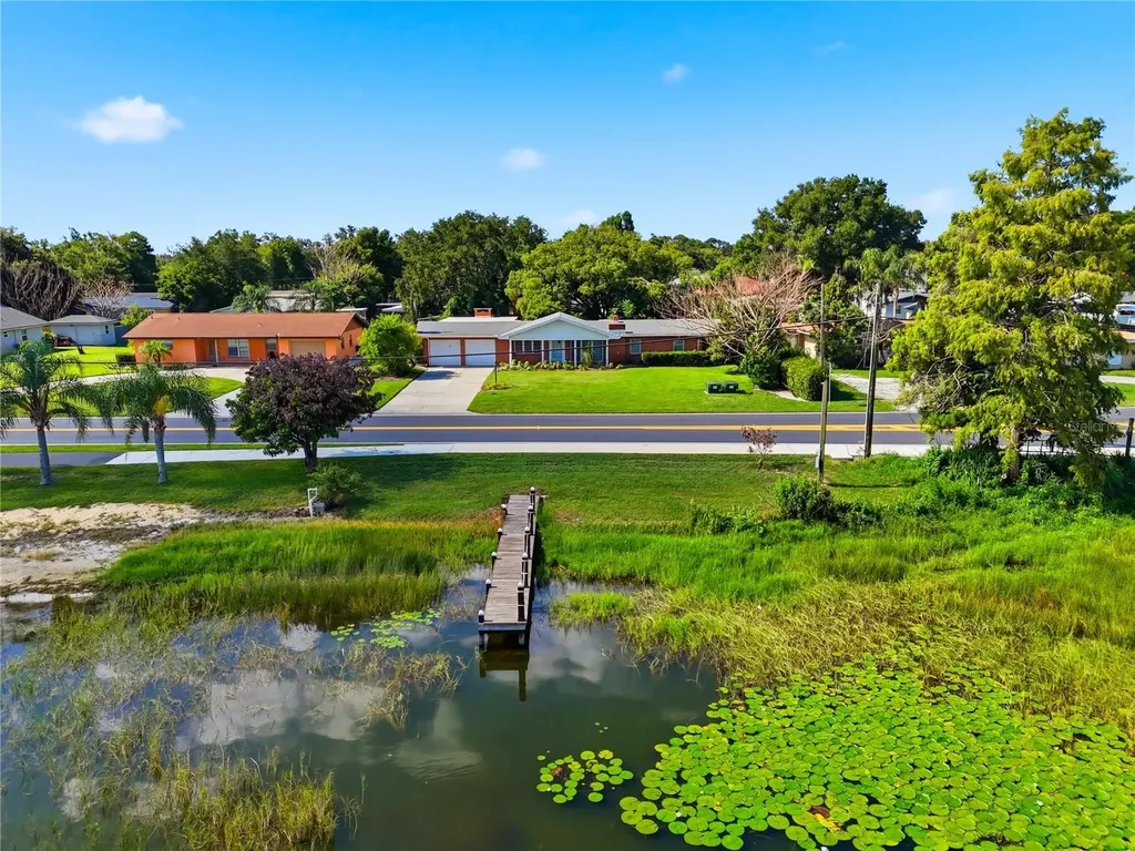 1475 S Lake Howard Drive Winter Haven FL 33880