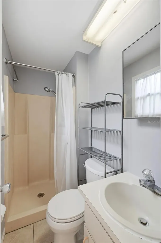 1475 S Lake Howard Drive Winter Haven FL 33880