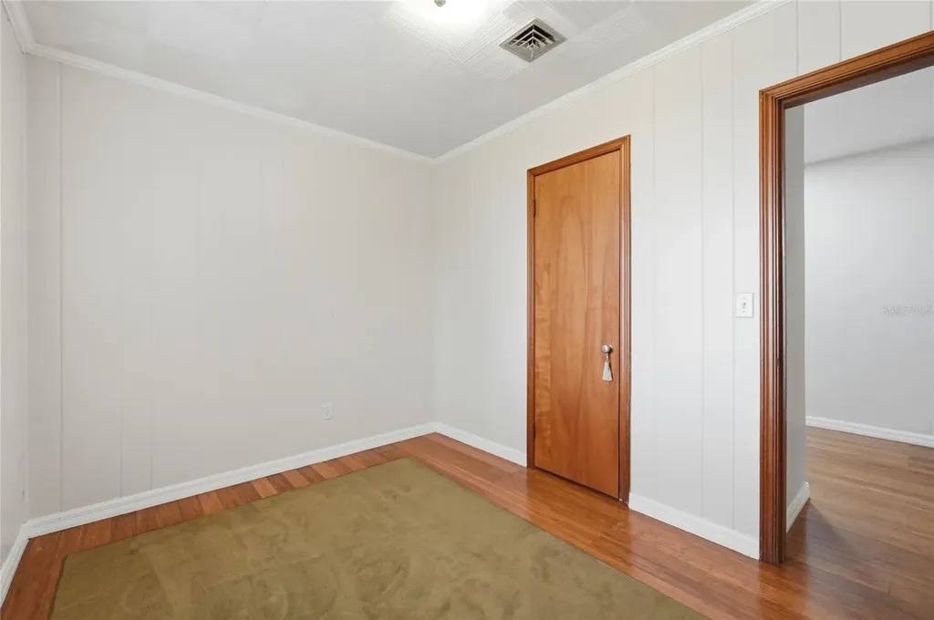 1475 S Lake Howard Drive Winter Haven FL 33880