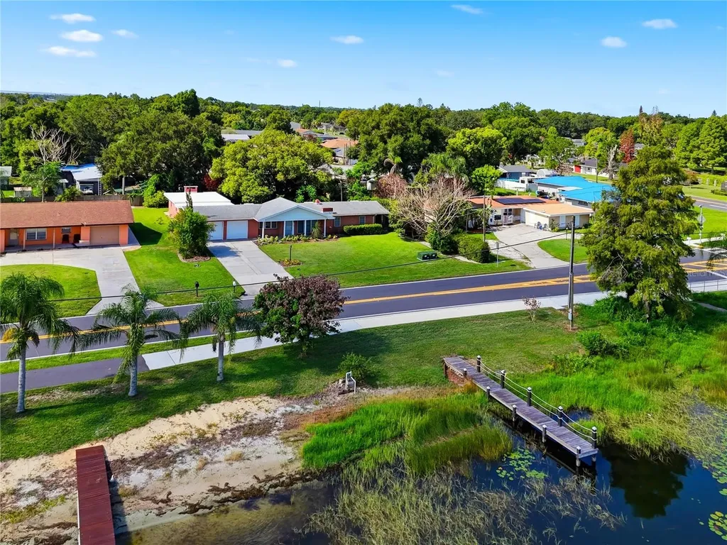1475 S Lake Howard Drive Winter Haven FL 33880