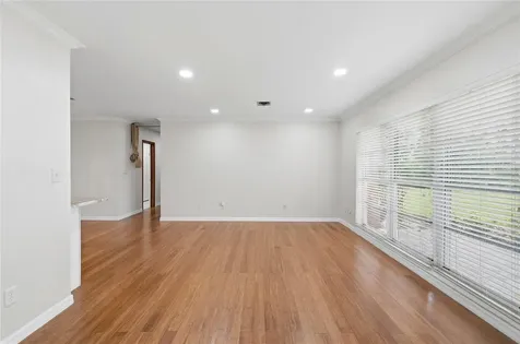 1475 S Lake Howard Drive Winter Haven FL 33880