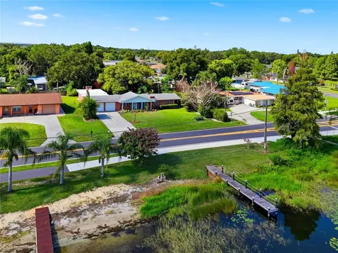 1475 S Lake Howard Drive Winter Haven FL 33880
