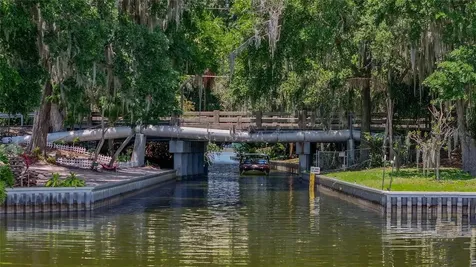 1475 S Lake Howard Drive Winter Haven FL 33880