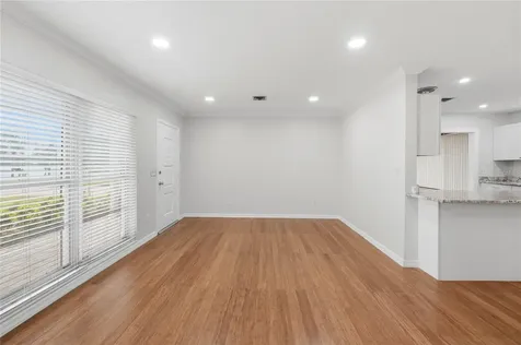 1475 S Lake Howard Drive Winter Haven FL 33880