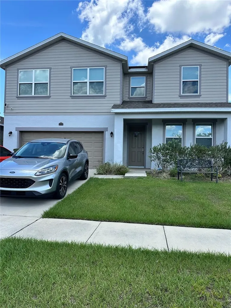 3319 Curlew Avenue Leesburg FL 34748
