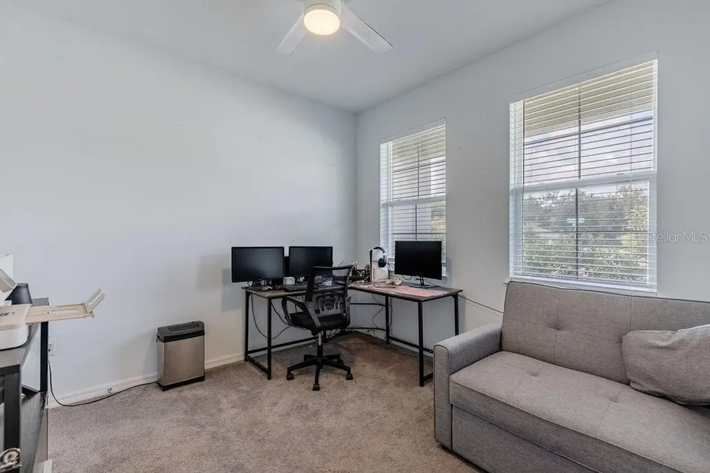 3319 Curlew Avenue Leesburg FL 34748