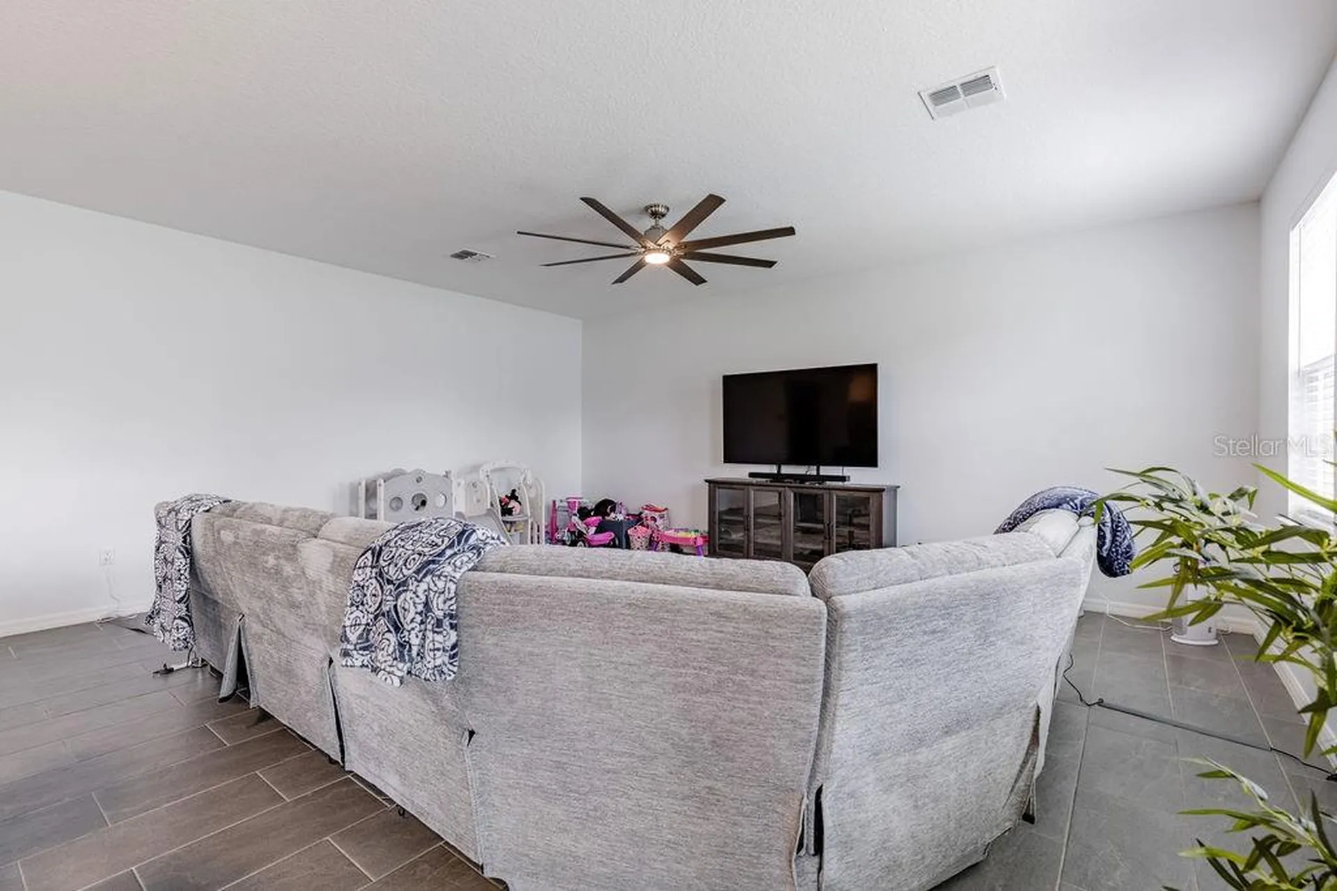 3319 Curlew Avenue Leesburg FL 34748