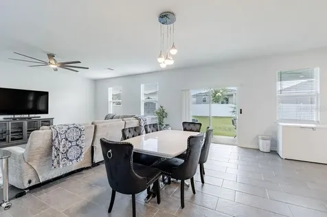 3319 Curlew Avenue Leesburg FL 34748