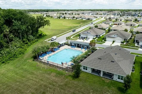 3319 Curlew Avenue Leesburg FL 34748