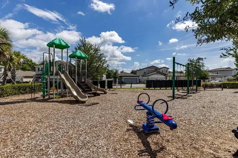 3319 Curlew Avenue Leesburg FL 34748