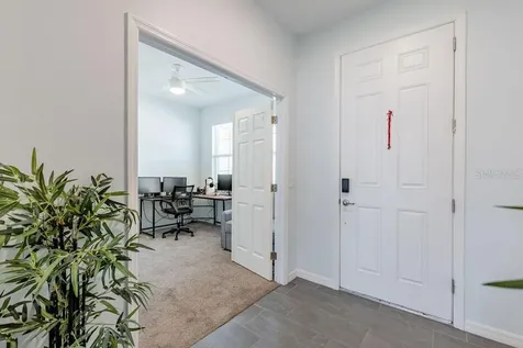 3319 Curlew Avenue Leesburg FL 34748