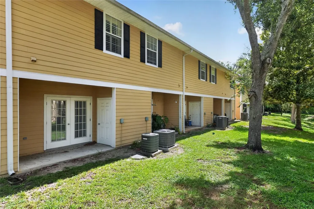 2927 SW 35th Place Gainesville FL 32608
