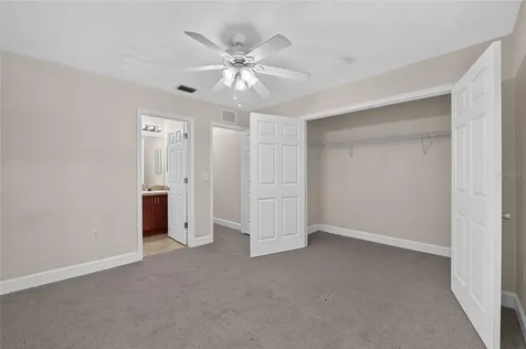 2927 SW 35th Place Gainesville FL 32608
