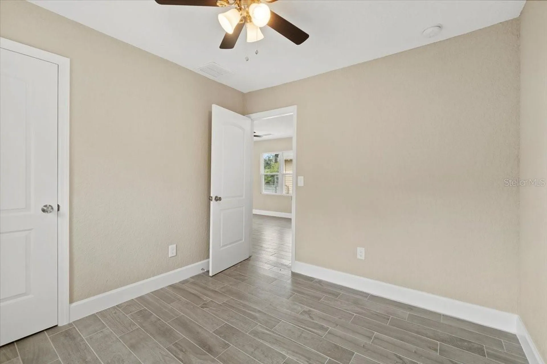 2810 6th Street S St Petersburg FL 33705