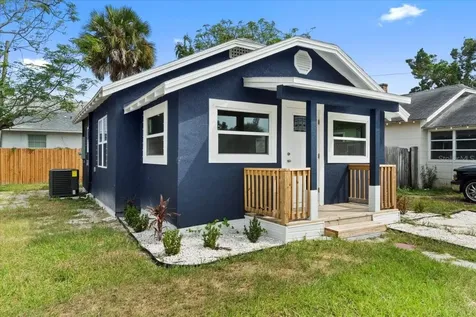 2810 6th Street S St Petersburg FL 33705