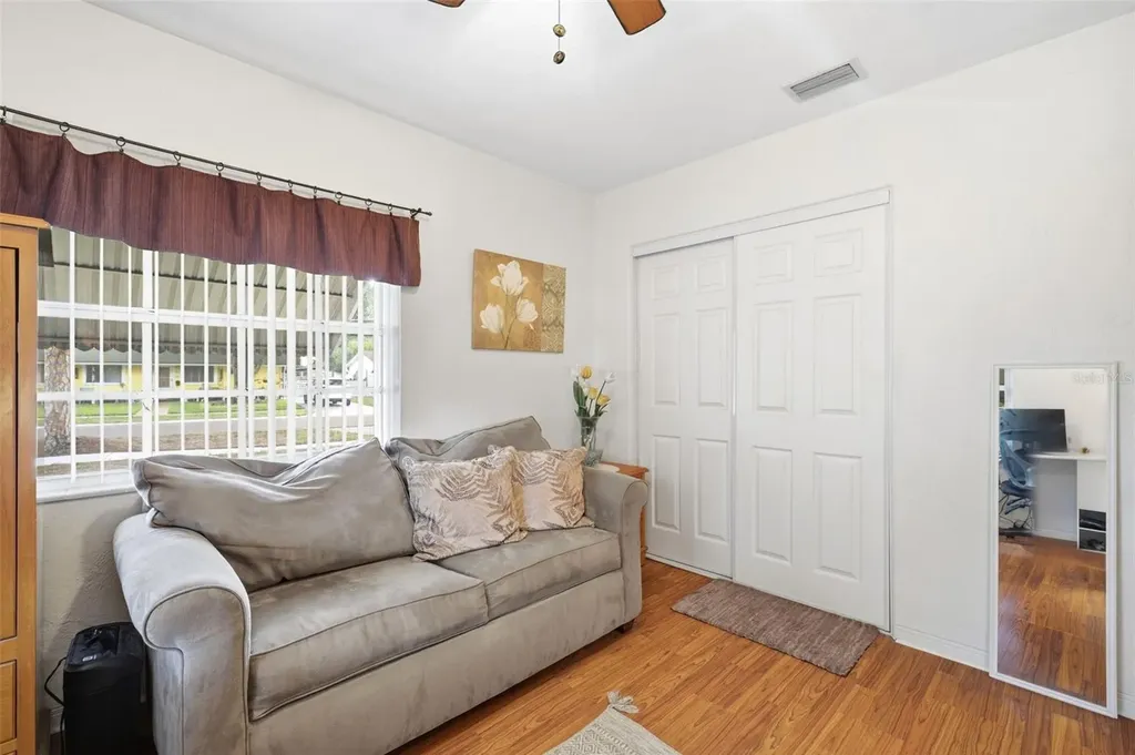 538 82nd Avenue N St Petersburg FL 33702