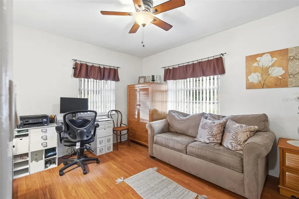 538 82nd Avenue N St Petersburg FL 33702