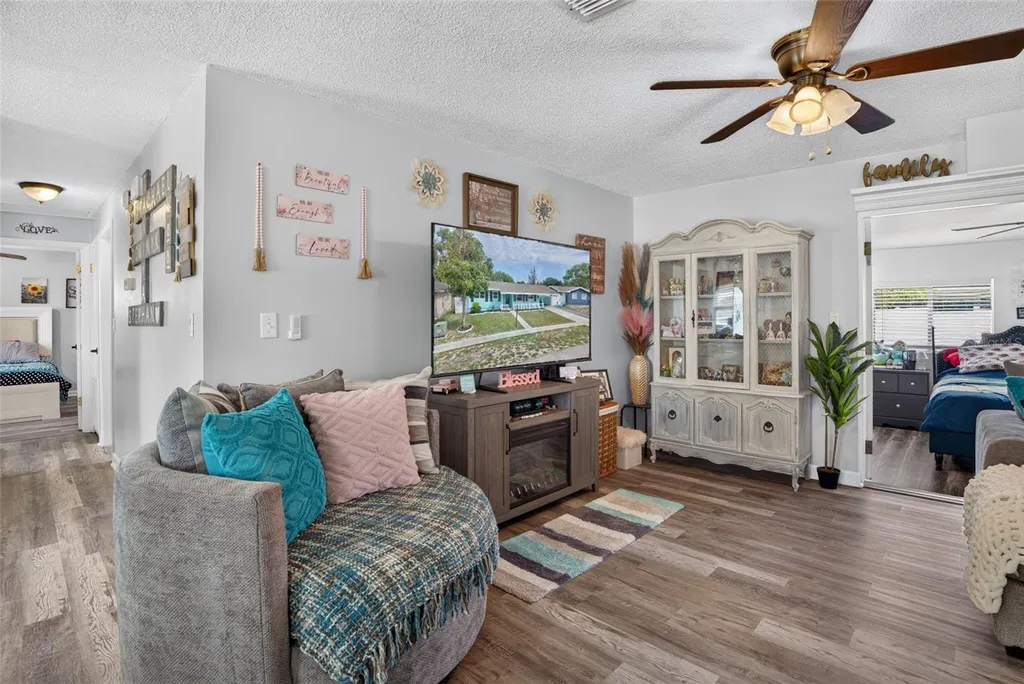 4391 Collins Road Spring Hill FL 34606