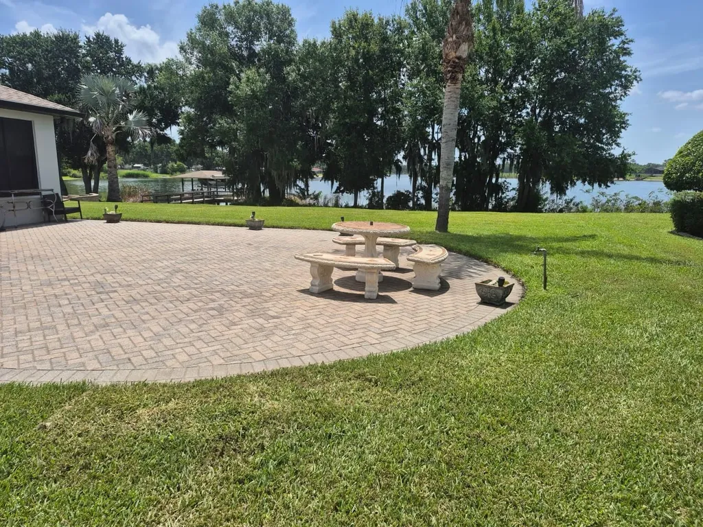 389 Nolane Lane Polk City FL 33868