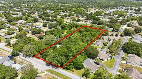2675 E Washington Avenue Eustis FL 32726